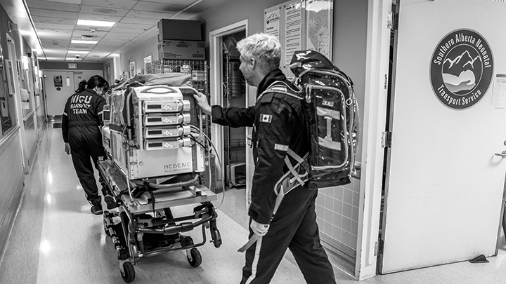 Members of the Southern Alberta Neonatal Transport Service (SANTS) team prepare to depart from Foothills Medical Centre with a mobile NICU transport unit. Based in Calgary, the SANTS team brings neonatal intensive care to babies across southern Alberta.