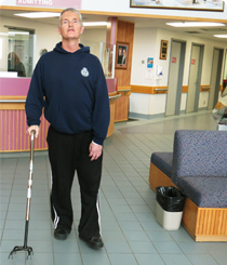 Occupational therapist helps patient regain mobility