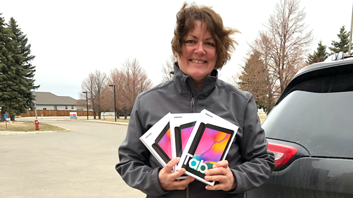 Vicki Koersen, fundraising coordinator with the Taber & District Health Foundation, delivers tablets to the Taber Health Centre. The tablets provide patients and continuing care residents the ability to see family and friends face to face while COVID-19 visitation restrictions are in effect. 