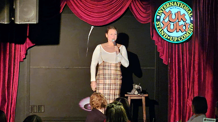 Kathleen McGee was in her element on the comedy stage, and toured across Canada as well as in Los Angeles.