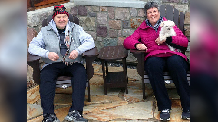 In this cherished family photo, Jane Manning and her husband Don enjoy a visit to the Jasper Park Lodge. Not long after this photo was taken, Don was diagnosed with prostate cancer, but was able to spend his remaining days at home. Through her experience with her late husband’s comfort care, she realized that family members have a role to play in the prevention and management of pressure injuries.