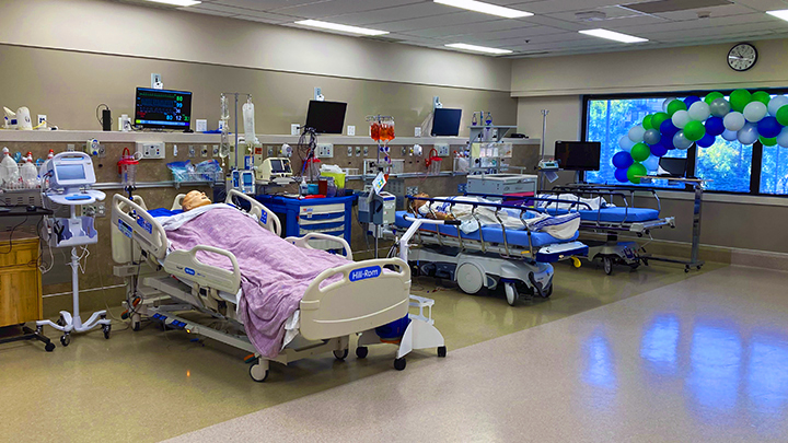 Medicine Hat Regional Hospital’s eSIM lab recreates clinical events so healthcare staff can practise critical skills in a safe, controlled environment.