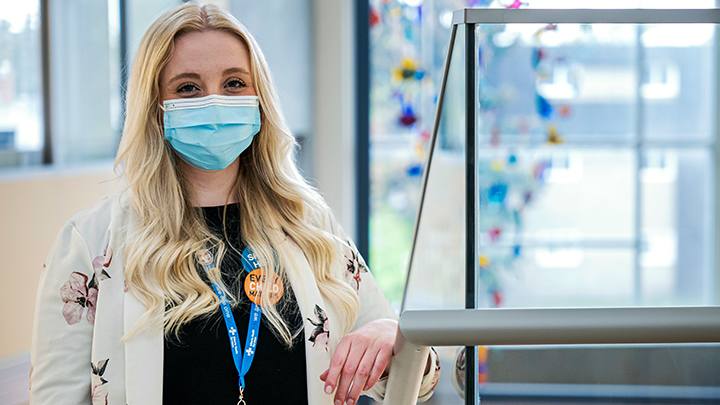 Rhiannon Leslie, a public health nurse with AHS, is based at East Edmonton Health Centre. She’s been instrumental in helping coordinate the partnership between public health and the New Canadians Health Centre. Public Health works to make sure newly-arrived, government-funded refugees have access to immunizations and other important healthcare services.