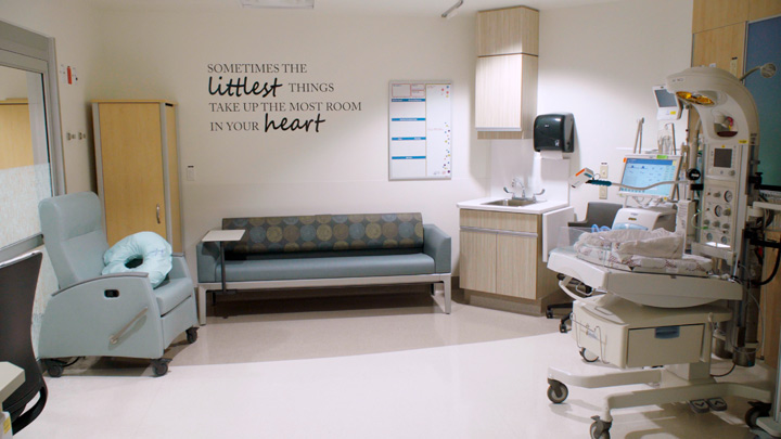 Well-equipped spaces such as this single patient room in the new David Schiff NICU at the Stollery Children’s Hospital afford more privacy and comfort for families.
