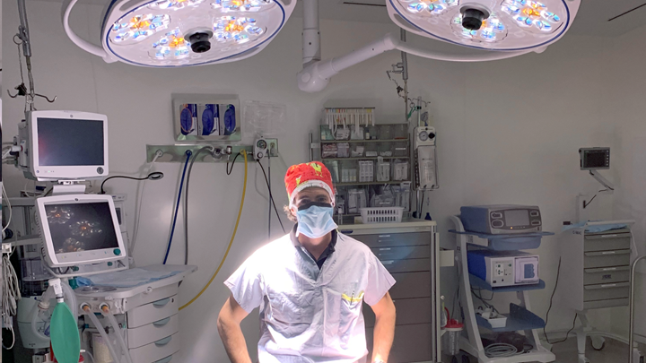 Dr. Glen Burton, an anesthetist at the Rocky Mountain House Health Centre, demonstrates new operating room lights, which were funded by donations to the Rocky Mountain and Area Health Services Foundation.