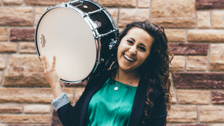 Musician Nia Devetzis is set to perform as part of the Winter Solace concert series for patients in the Calgary Zone.