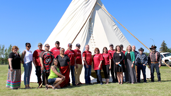 Local volunteers from Pembina Pipeline Corporation in Valleyview set up a tipi at the Valleyview Healthcare Centre as AHS recognizes National Indigenous Peoples Month in the community. Representatives of Sturgeon Lake Cree Nation and Metis Local 1929 were on hand along with AHS staff, including site manager Tracy Brown, Area 3 director of Clinical Operations JoAnn Cazakoff and Chief Zone officer Stacy Greening.